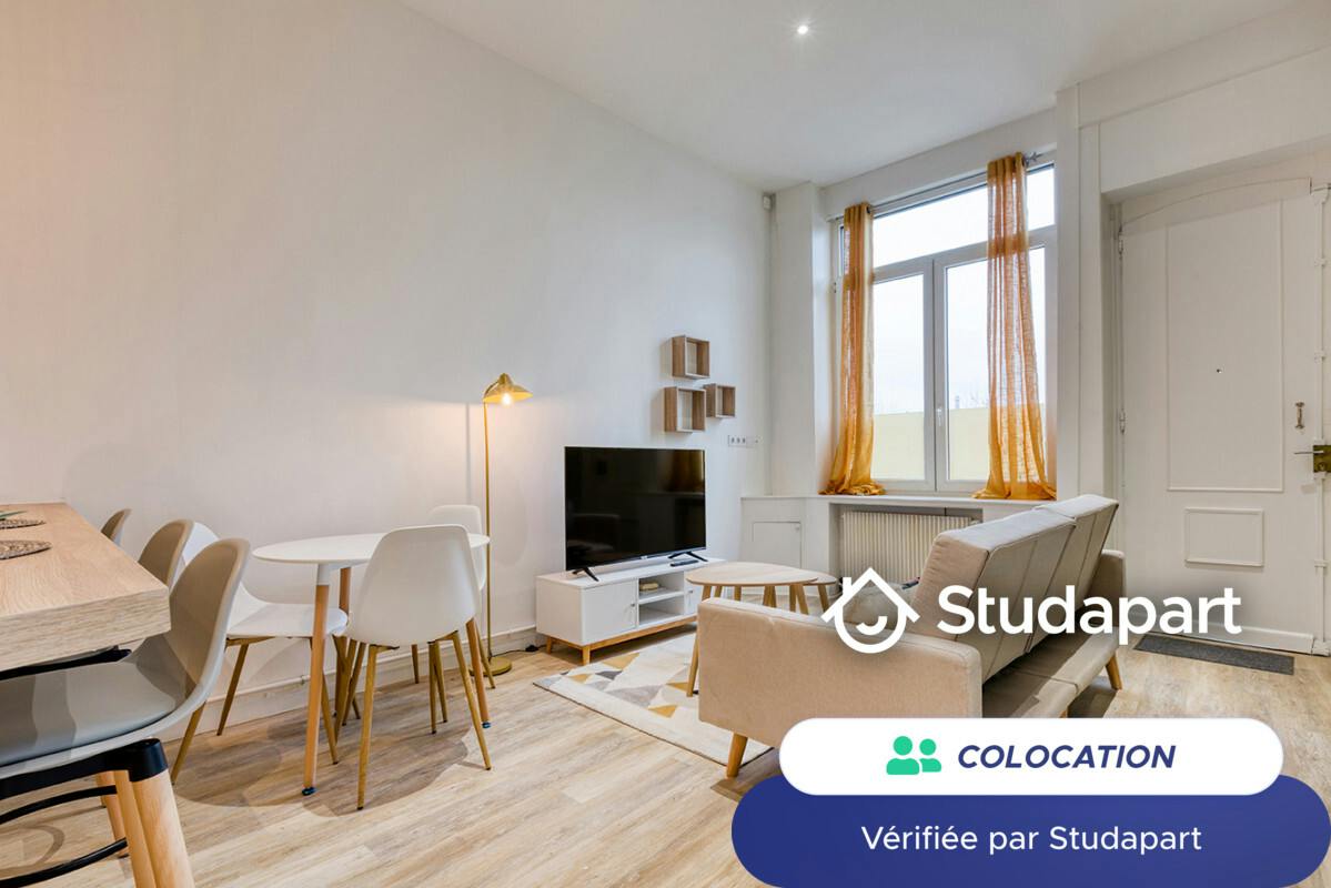 Private room for rent on Rue de Cambrai, Lille - Plus