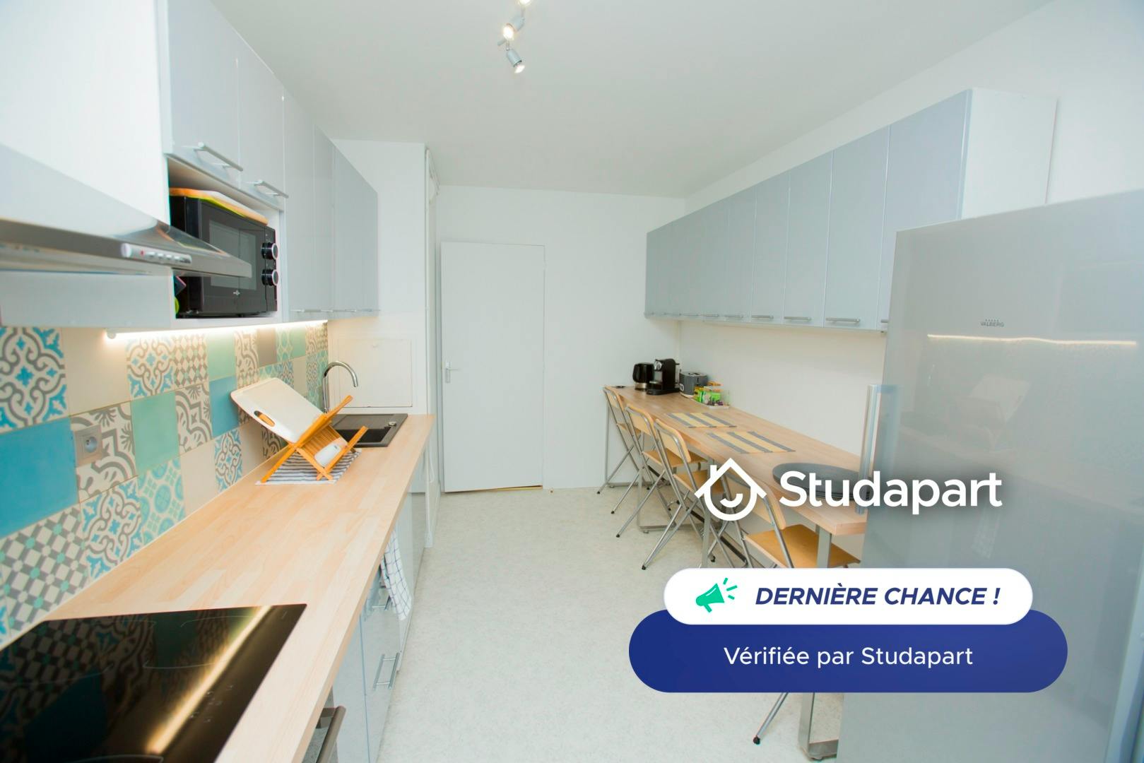 Apartment for rent for €570 per month in Noisy-le-Grand, Avenue du Pavé-Neuf