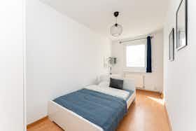 Privé kamer te huur voor € 620 per maand in Potsdam, Hubertusdamm
