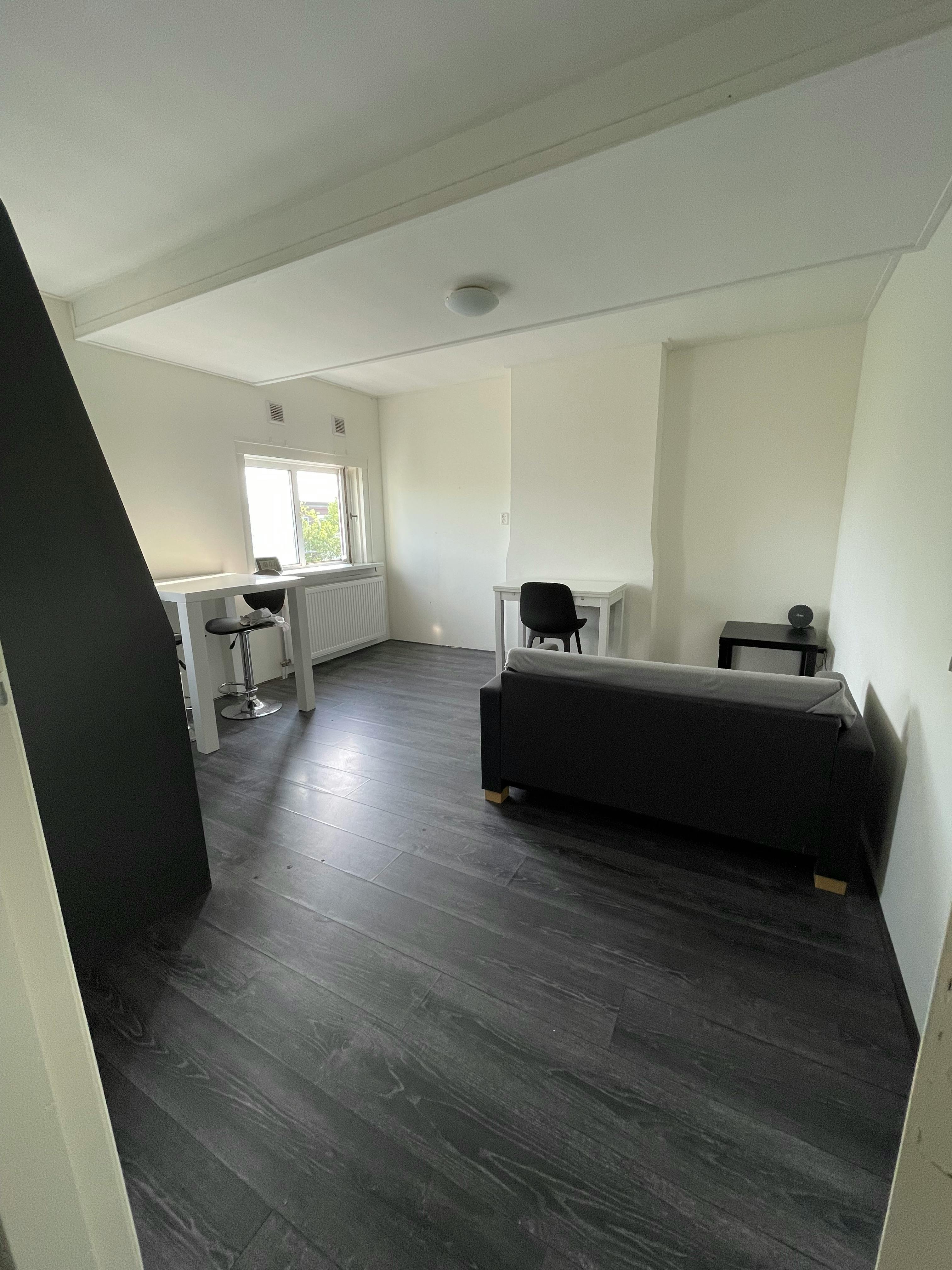 Apartment Rotterdam, 35m² — photo 1