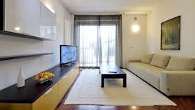 Appartement te huur voor € 1.446 per maand in Cattolica, Via Cesare Battisti