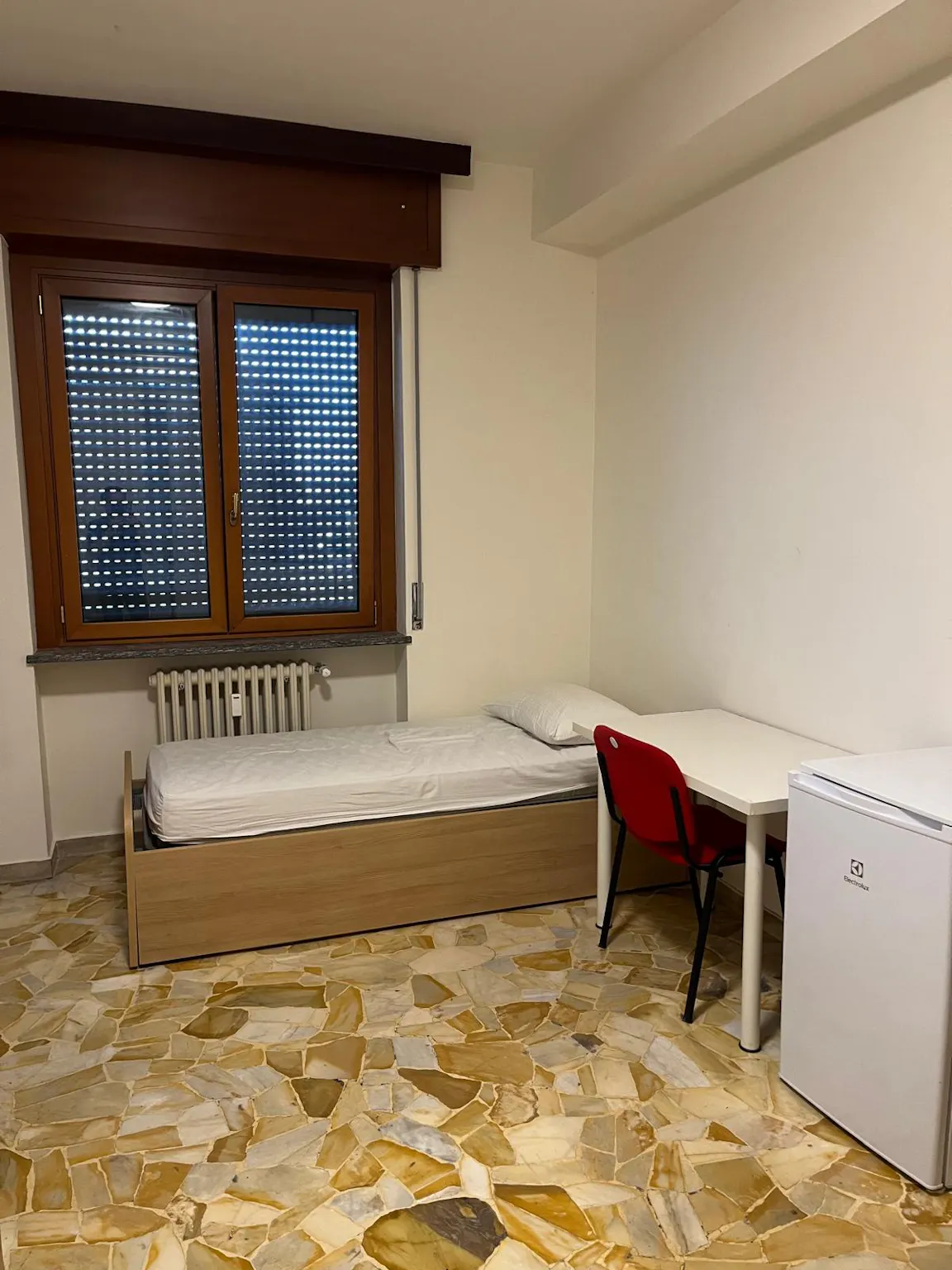 Shared room in Via Filippo Brunelleschi, Milan (1516643) ROOM 3
