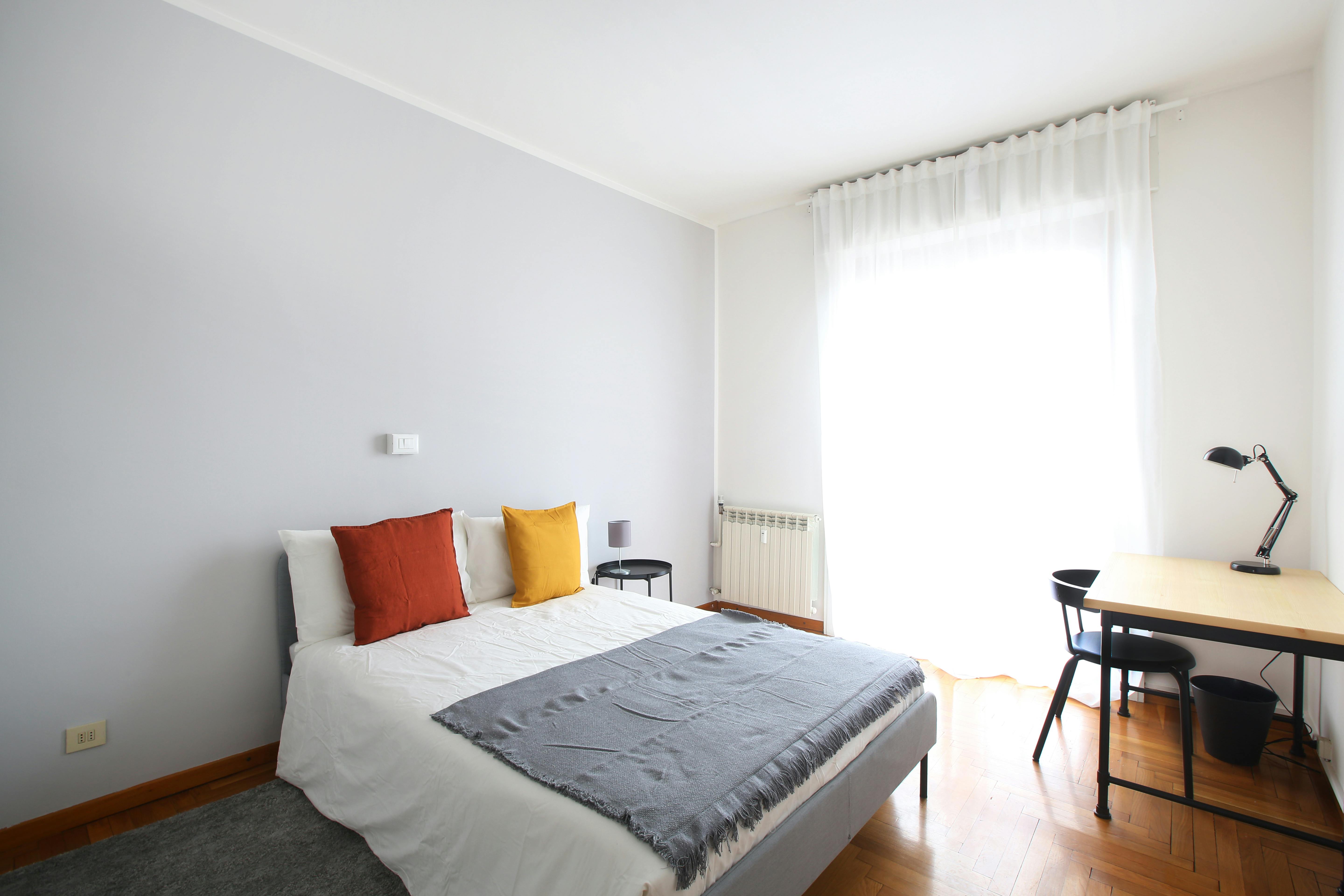 Chambre privée à louer pour 695 €/mois à Milan, Via Bolama