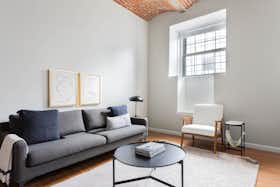 Квартира сдается в аренду за $5,443 в месяц в Boston, Adams St