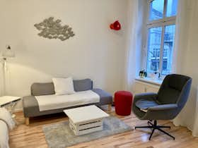 Wohnung zu mieten für 1.400 € pro Monat in Hamburg, Klausstraße