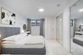 Appartement te huur voor $824 per maand in Brooklyn, Decatur St