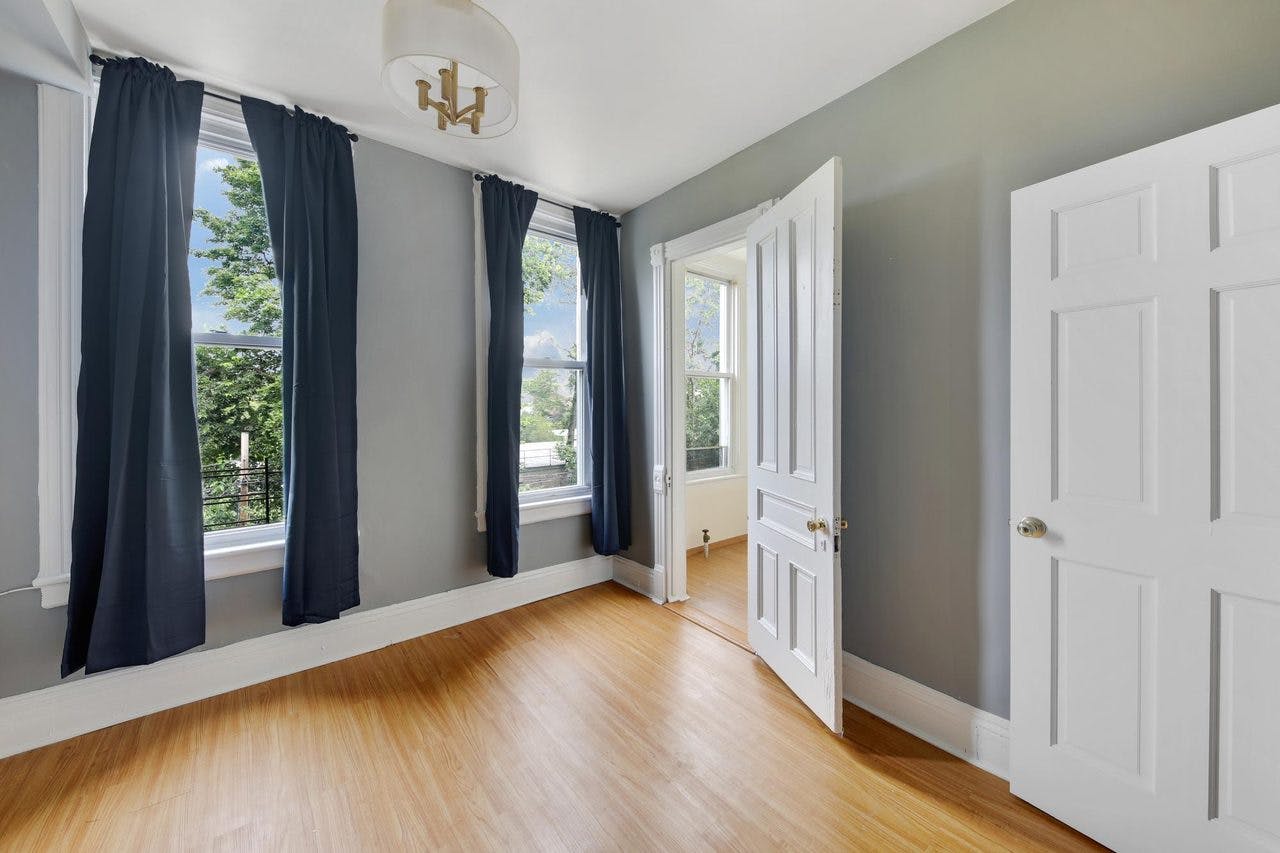 36th St, Brooklyn, NY preview