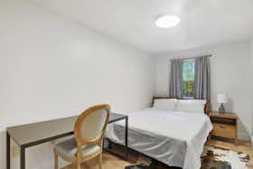 Privé kamer te huur voor $357 per maand in Boston, Vine Ave