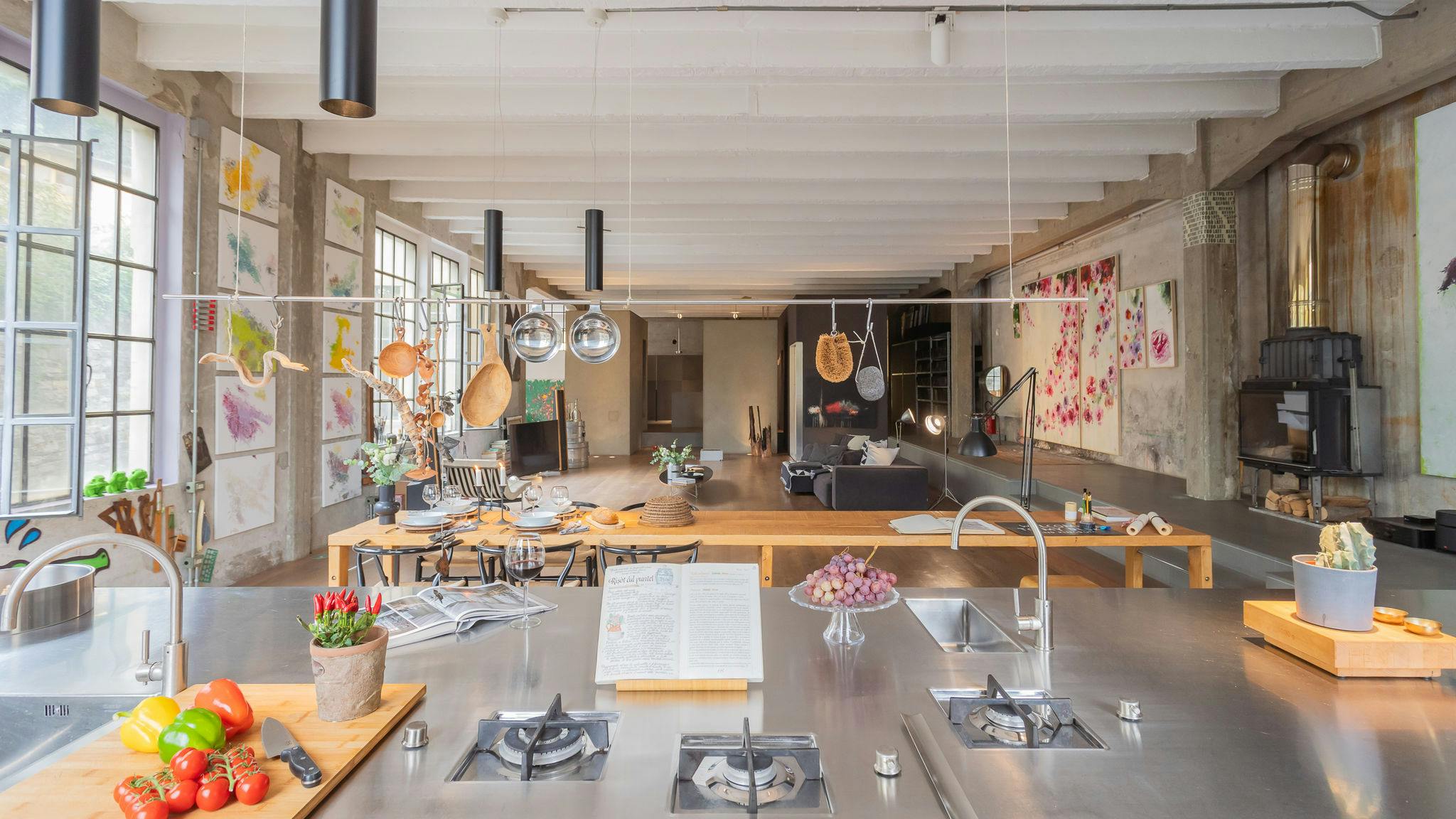 Apartment for rent for €1 per month in Como, Via Borgo Vico