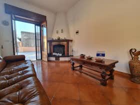 Apartamento en alquiler por 3123 € al mes en Giarre, Via Antonino Paternò di San Giuliano