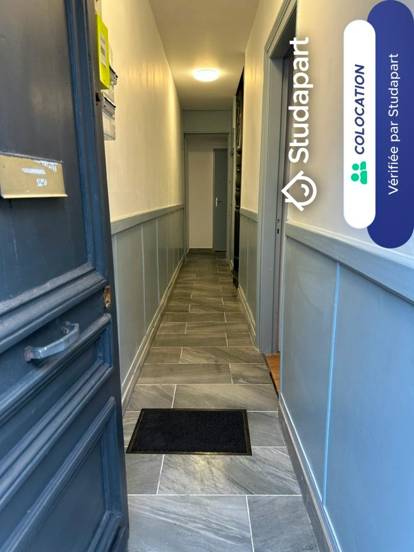 Private room for rent on Rue Frémy, Lille - Vue 4