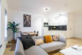 Apartment for rent for €1,625 per month in Tilburg, Hoefstraat
