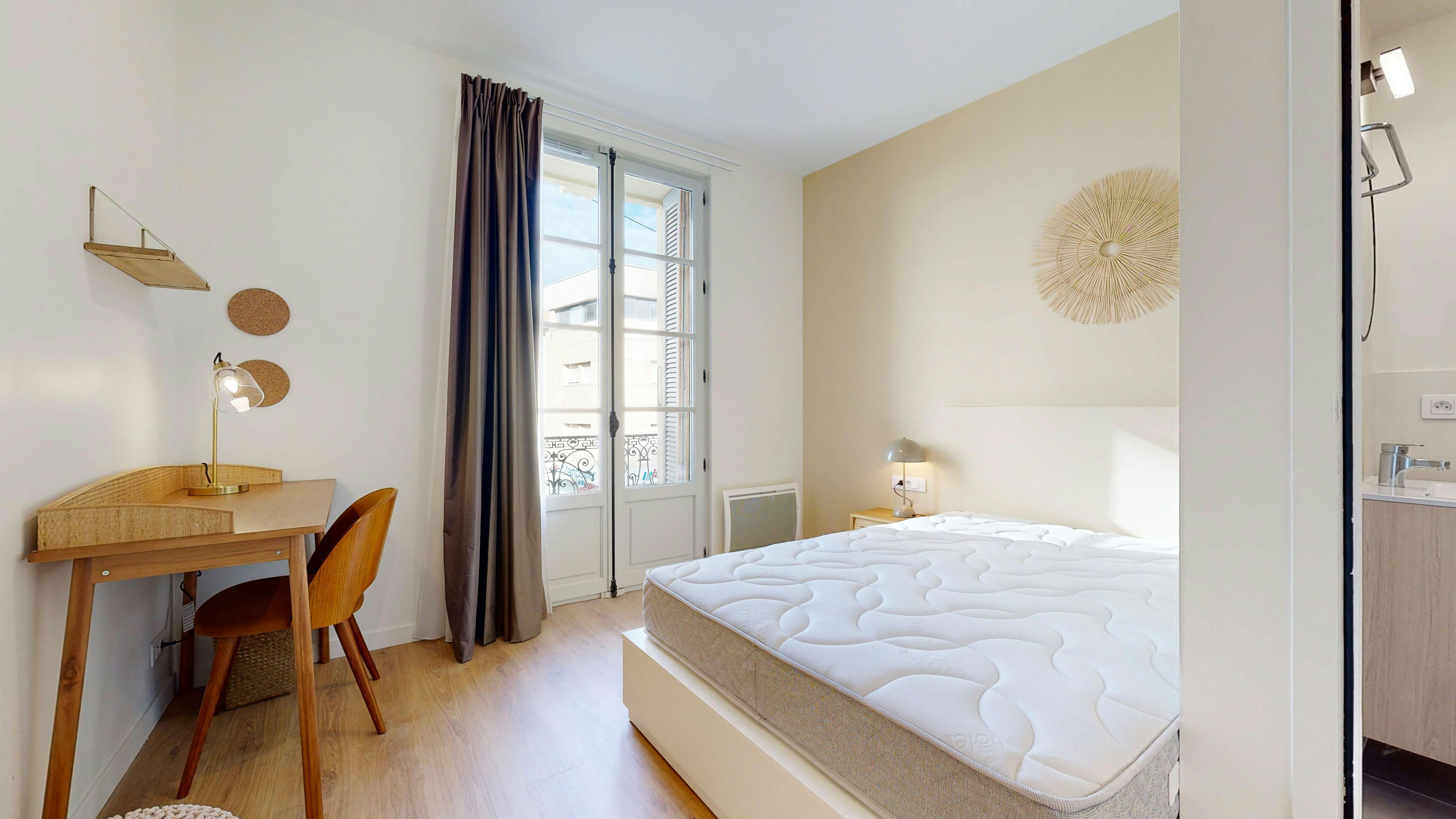 Apartment Montpellier, 400m² — photo 79