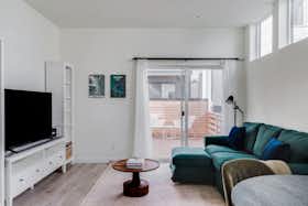 Casa in affitto a $2,071 al mese a Seattle, NW 56th St