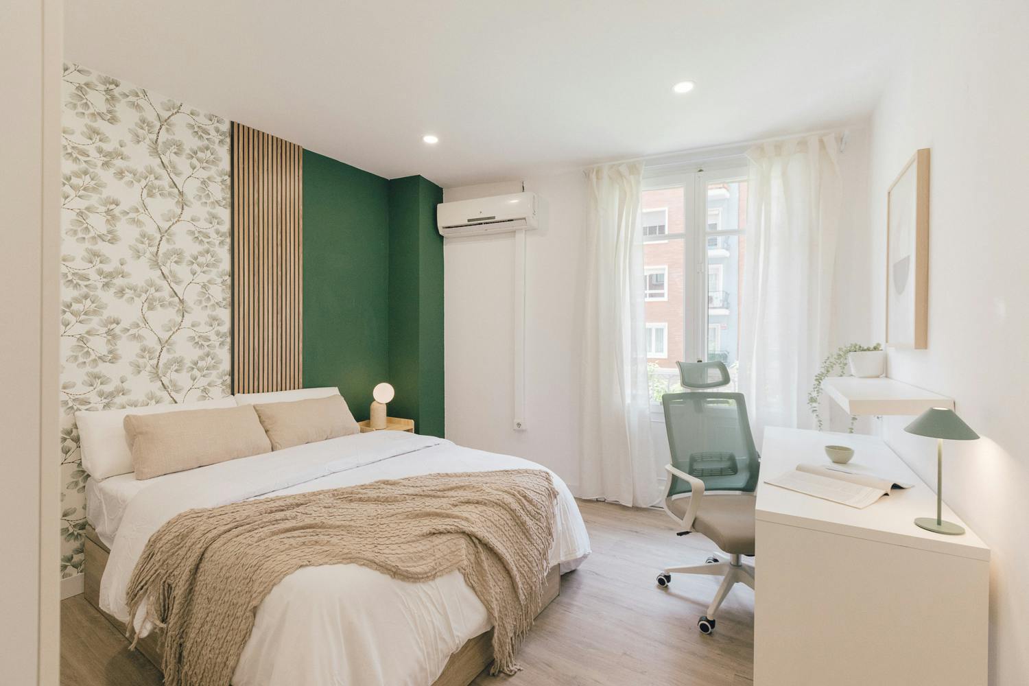 Avinguda de l'Oest, Valencia Valencia