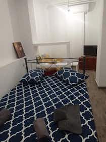 Studio for rent for €800 per month in Athens, Sarantapichou