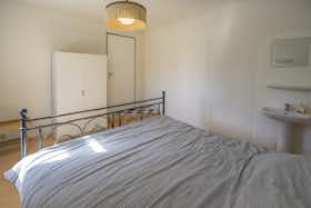 私人房间 正在以 €960 的月租出租，其位于 Amsterdam, Maria Snelplantsoen