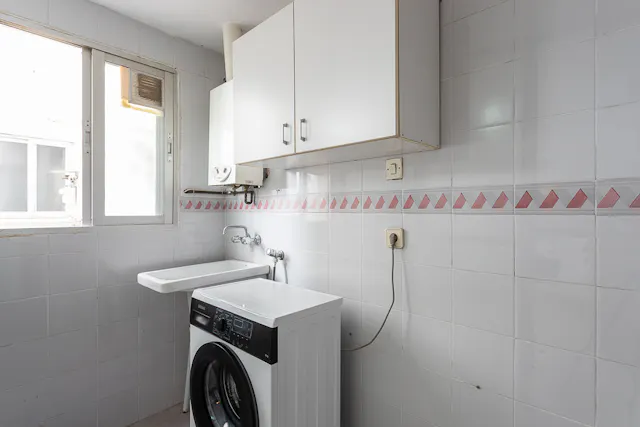 Private room in Calle San Juan Bosco, Alicante (1517635) room image 70