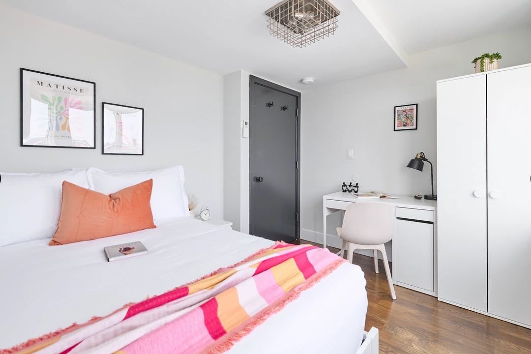 Seneca Ave, Ridgewood, NY preview