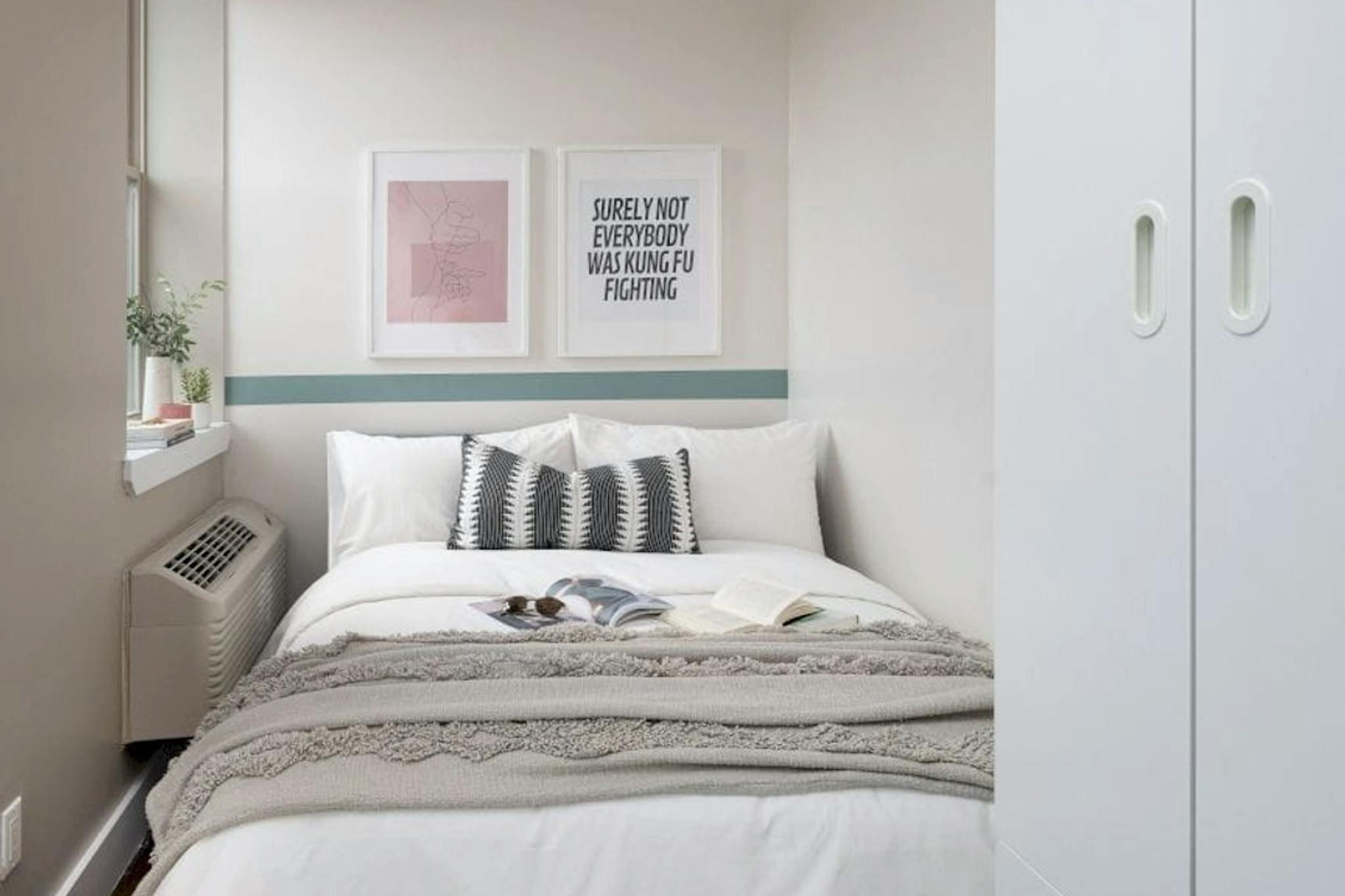 Hart St, Brooklyn, NY preview