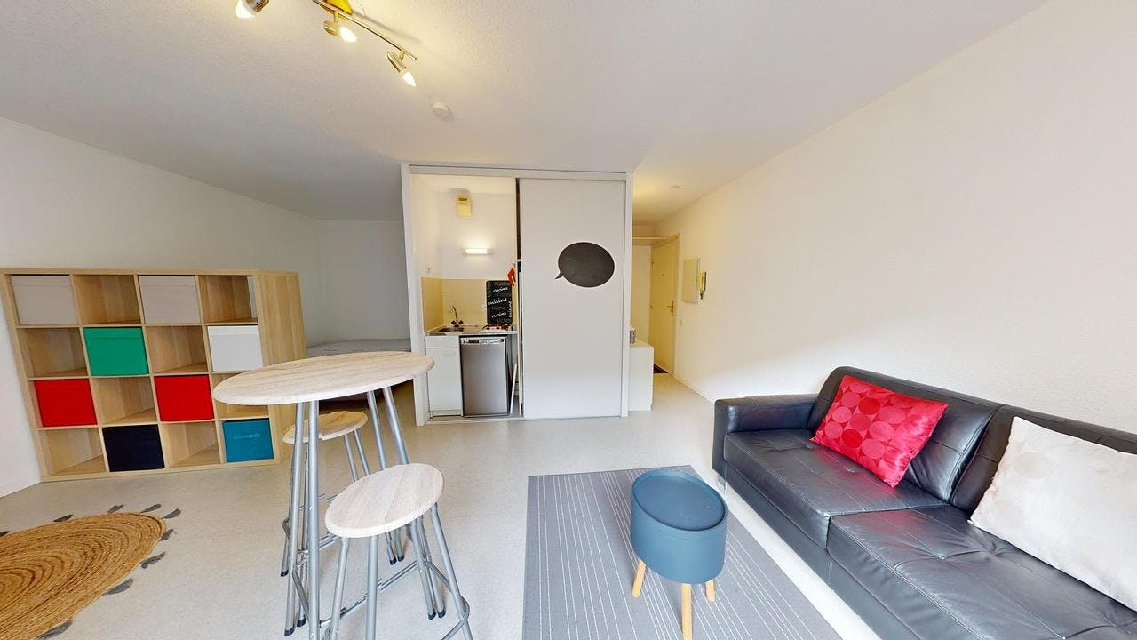 Apartment for rent on Rue Tréfilerie, Saint-Étienne