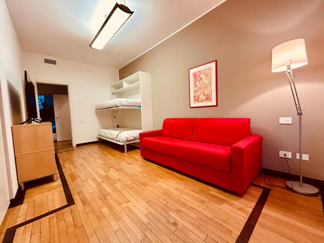 2-Bedroom Apartment in Via delle Medaglie d'Oro, Varese (1517826) room image 2