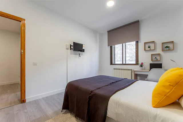 Private room in Calle de Francisco Silvela, Madrid (1517875) room image 2