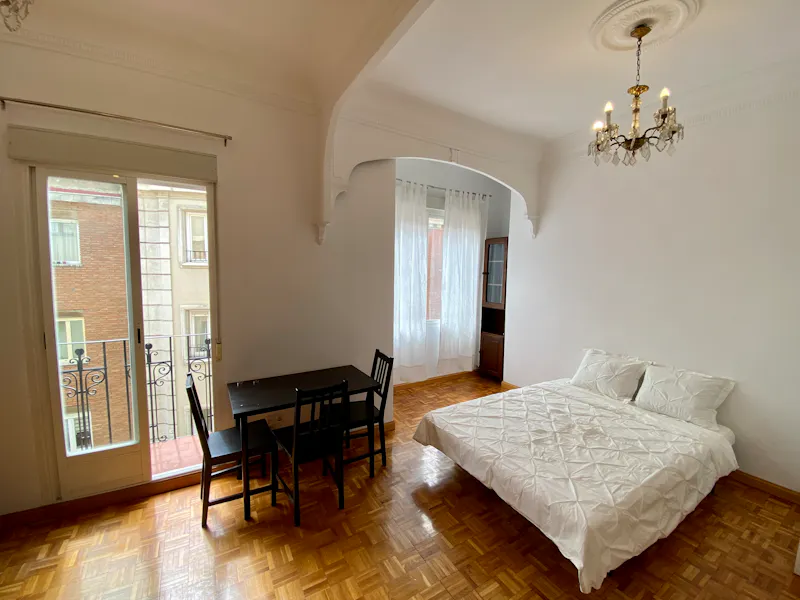 23 Malaga Street, Madrid - in Madrid