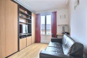 Studio for rent for €1,320 per month in Paris, Rue du Cardinal Lemoine