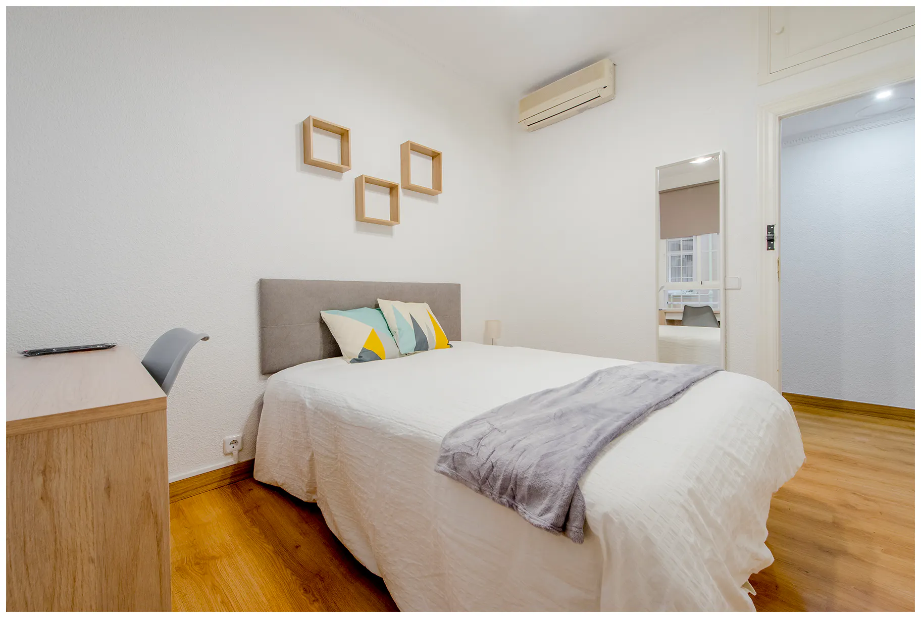 Private room in Calle de Pilar de Zaragoza, Madrid (1517954) ROOM 3