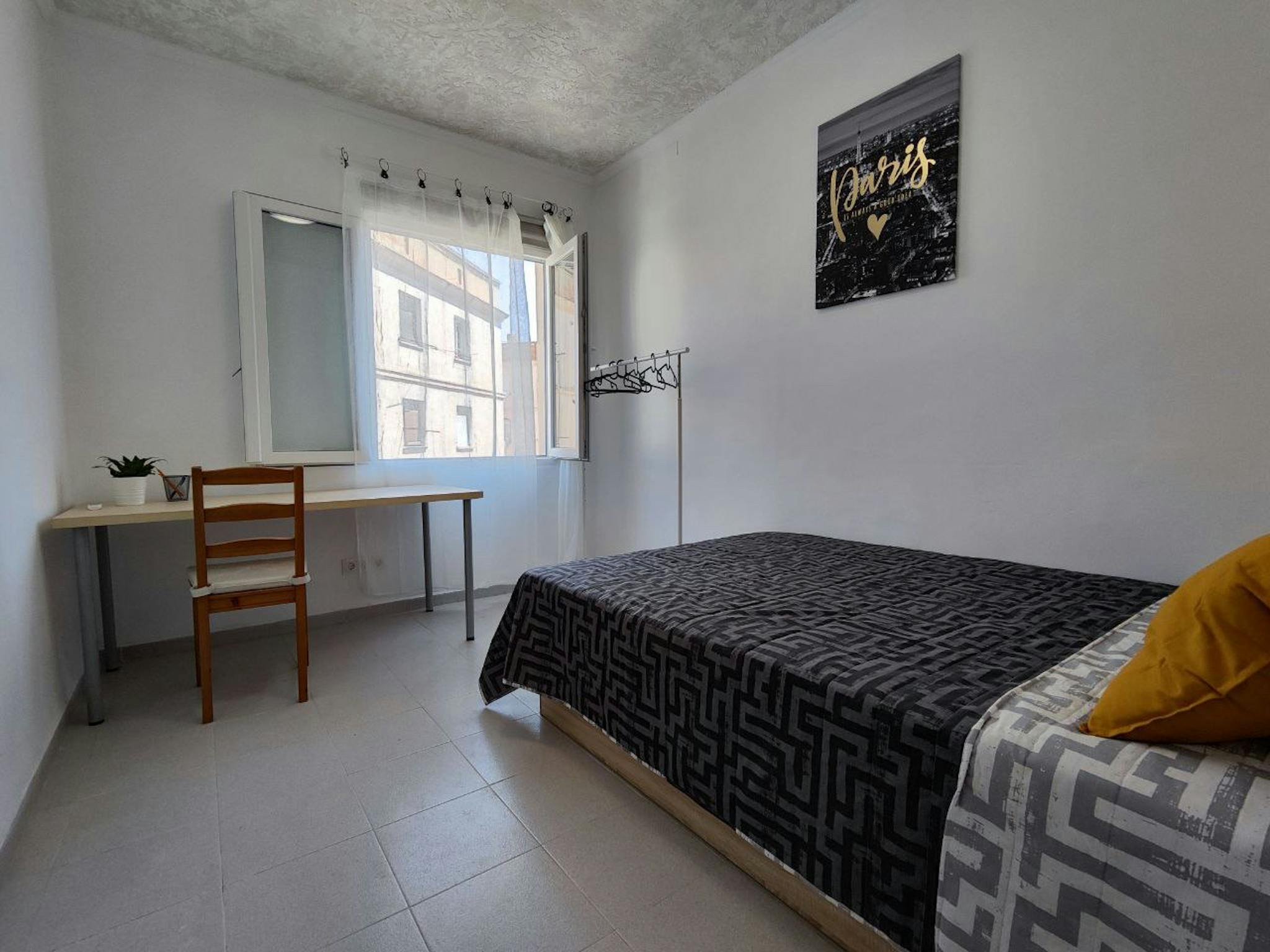 Carrer Sants Just i Pastor, Valencia preview