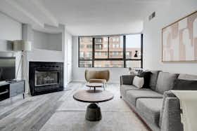 Lägenhet att hyra för $3,672 i månaden i Arlington, 15th St S