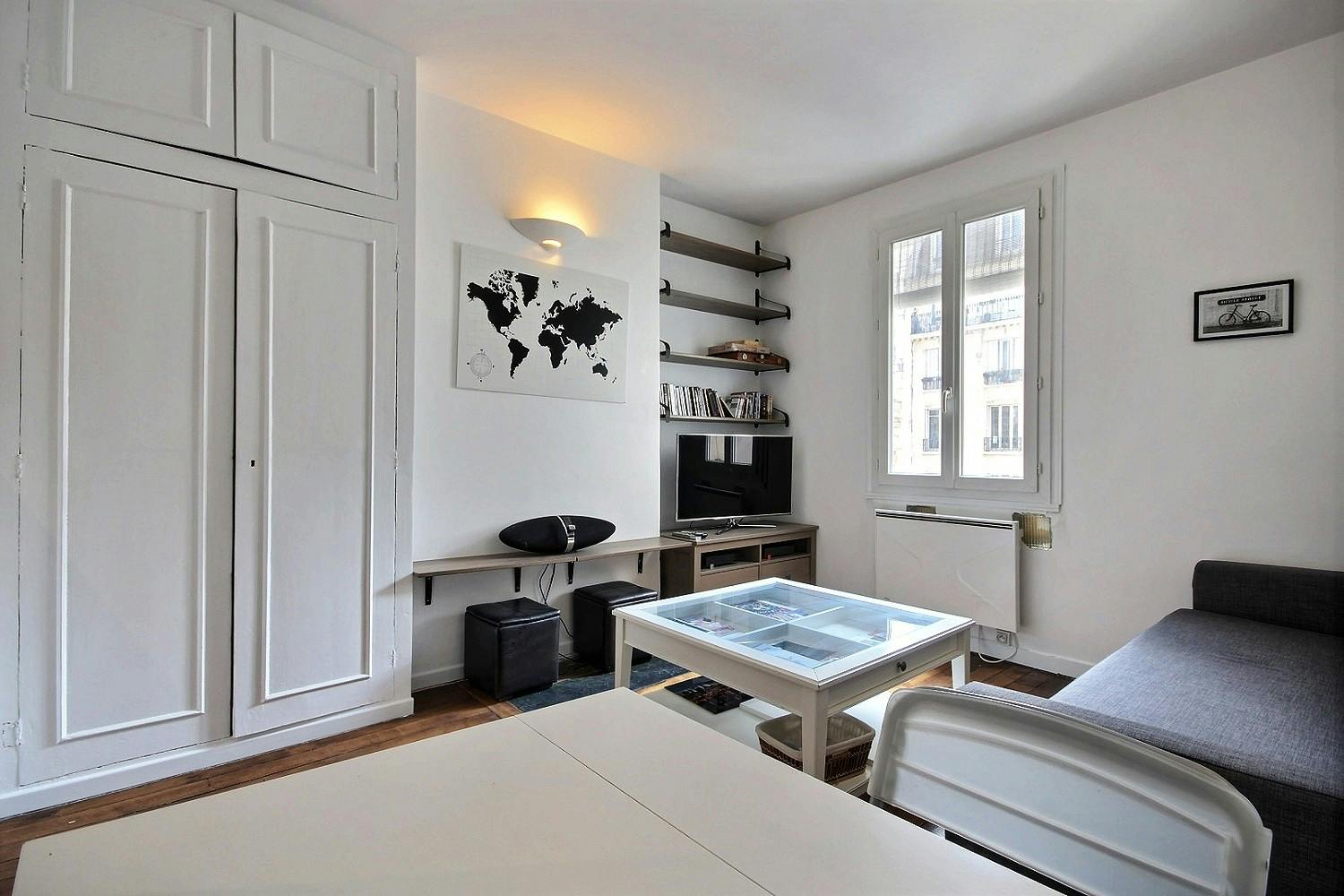Appartement – Paris, Batignolles - Plus