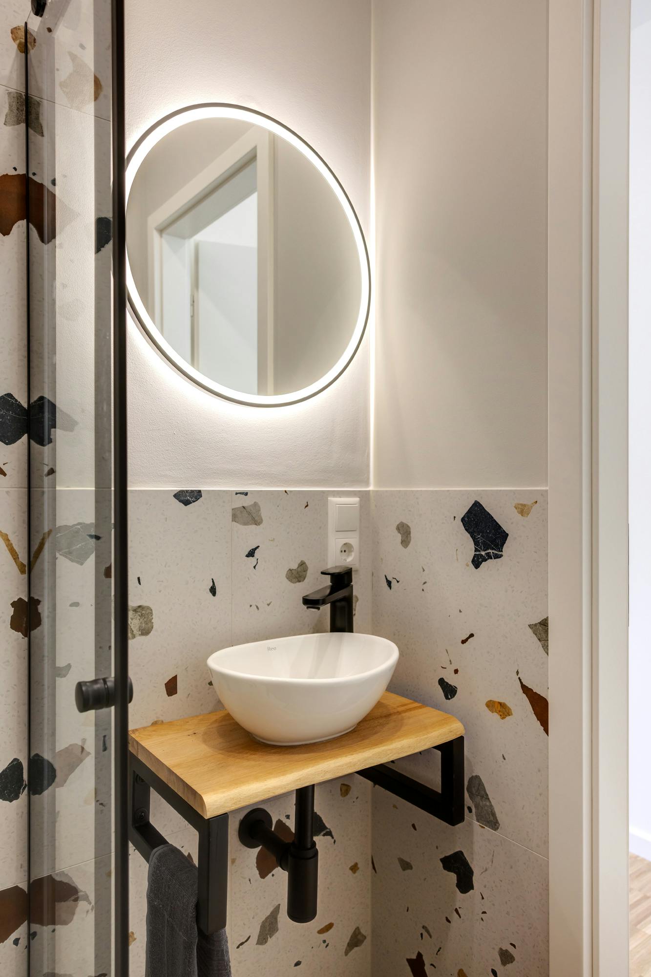 preview gallery tile