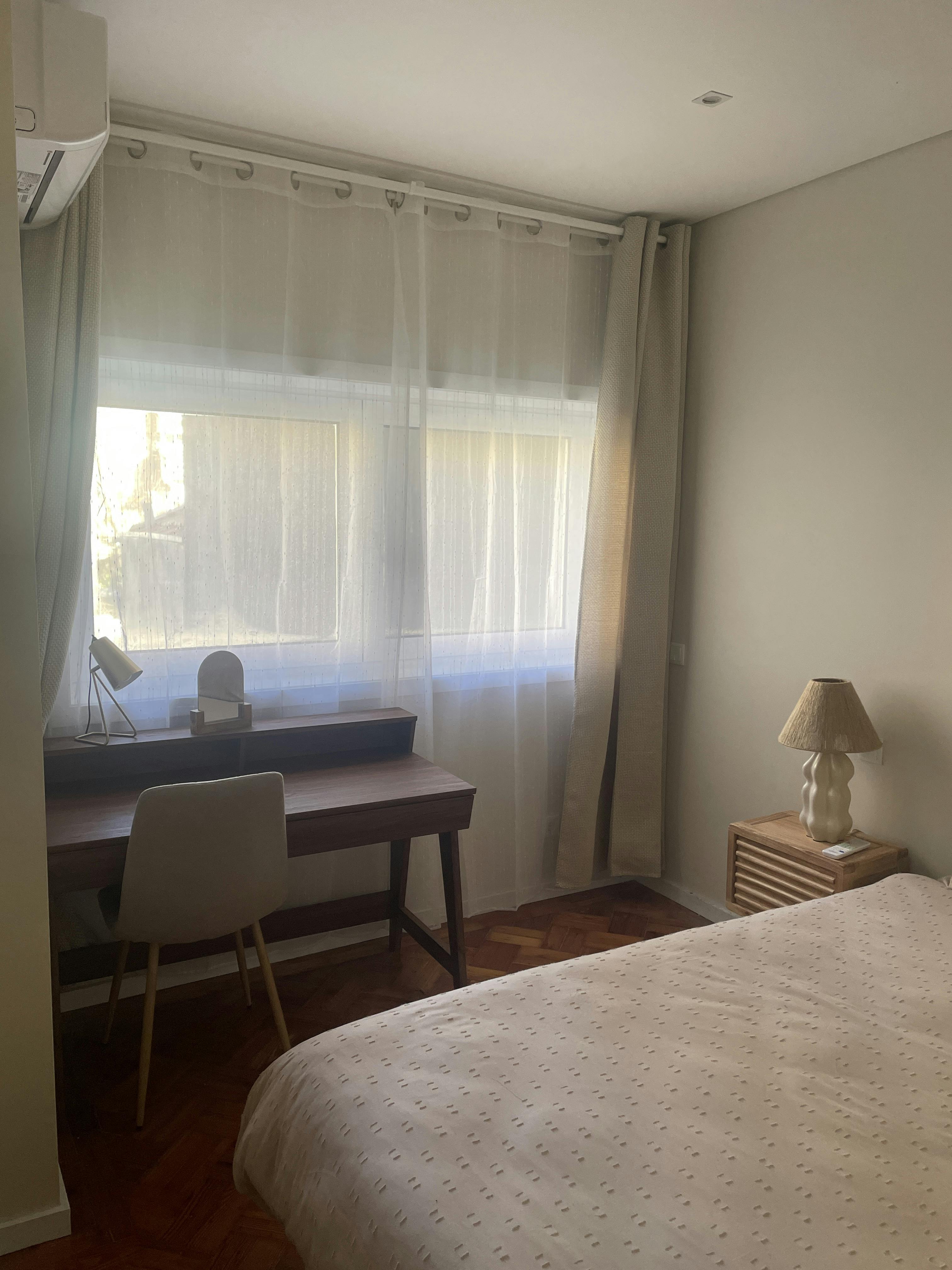 Chambre privée à louer pour 650 €/mois à Porto, Rua de Álvares Cabral