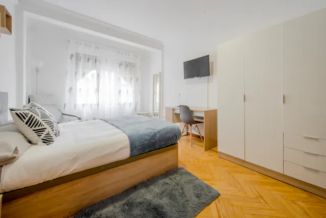 Private room in Calle de Marcenado, Madrid (1518199) room image 2
