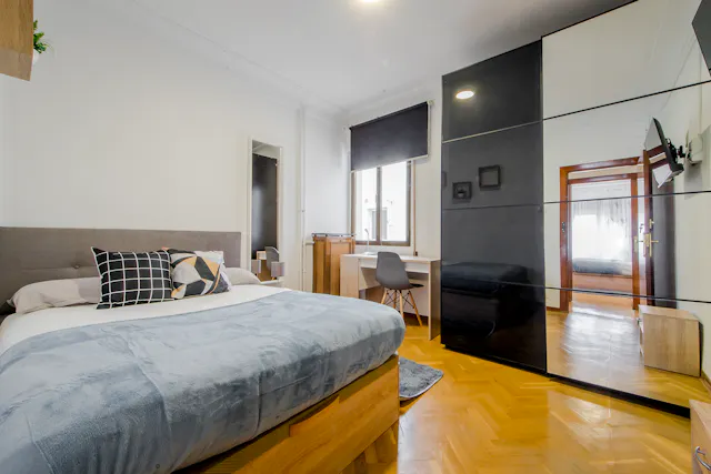 Private room in Calle de Marcenado, Madrid (1518200) room image 1