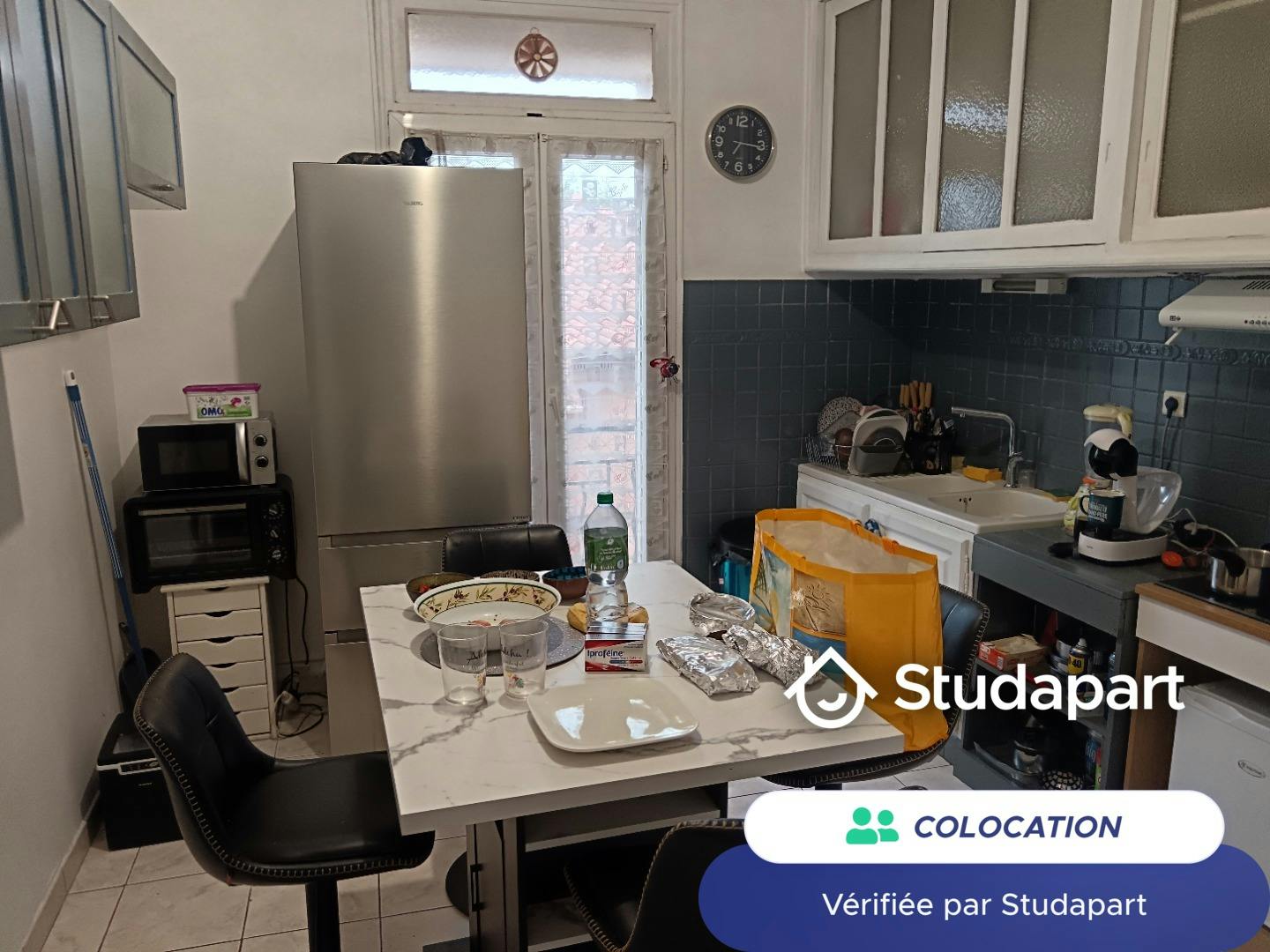 Private room for rent on Rue Jean Jaurès, Gardanne - Vue 5