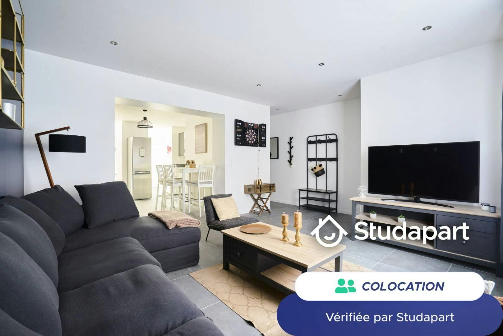 Private room for rent on Rue d'Arras, Lille - Vue 3