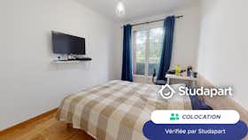 Private room for rent for €621 per month in Aix-en-Provence, Avenue Philippe Solari
