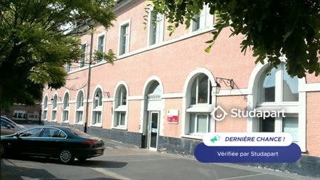 Apartamento para alugar por € 400 por mês em Valenciennes, Rue Percepain