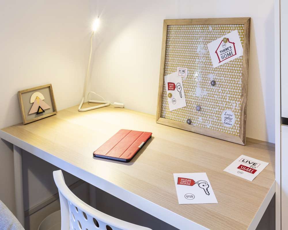 preview gallery tile