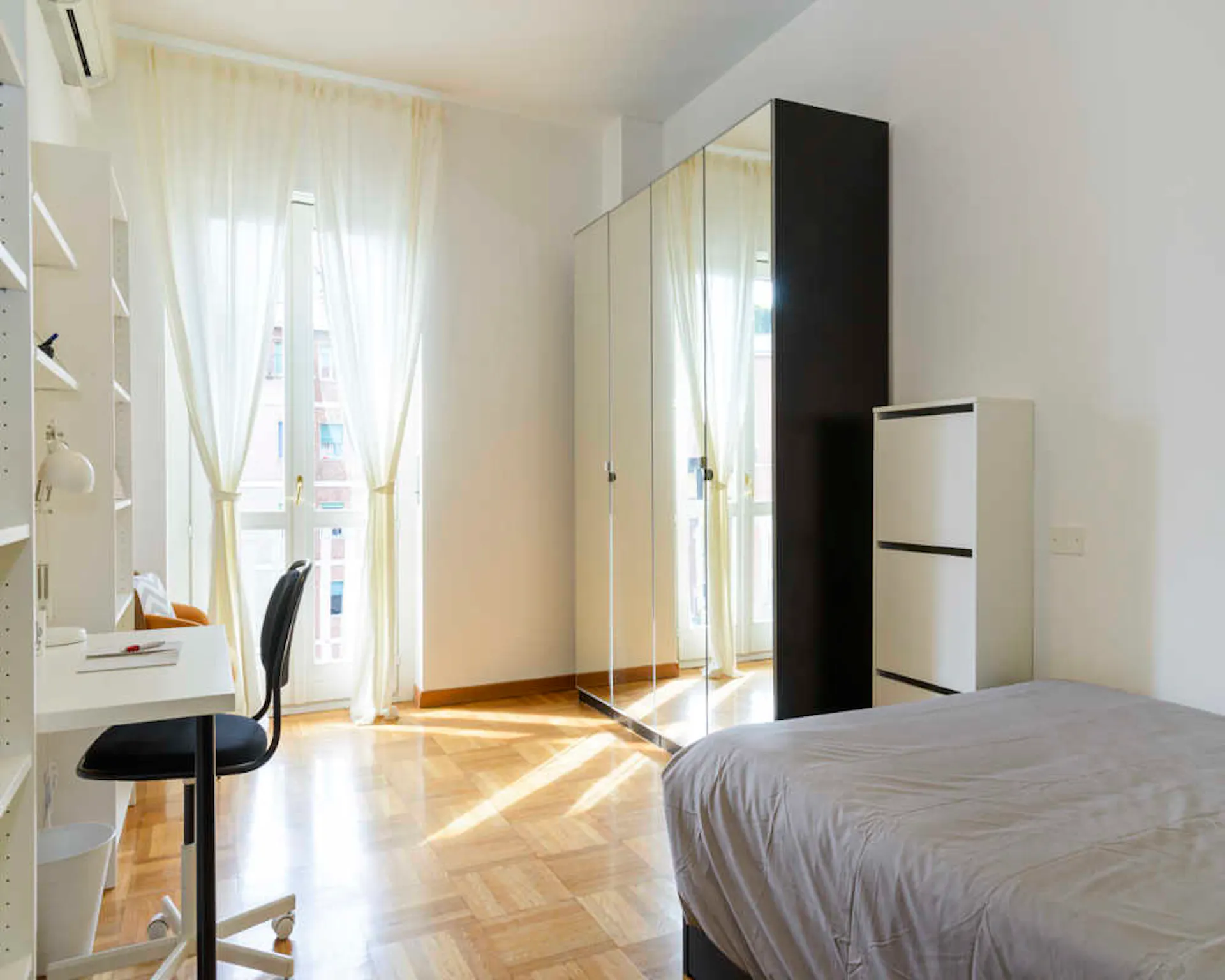 Viale Emilio Caldara, Milan preview