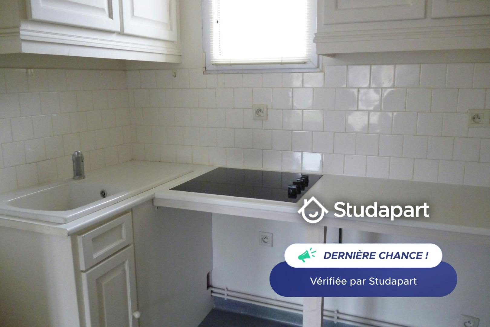 Apartment for rent on Place Saint-Rémy, Troyes - View 4