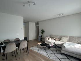 Apartamento para alugar por € 1.795 por mês em Rotterdam, Vondelweg