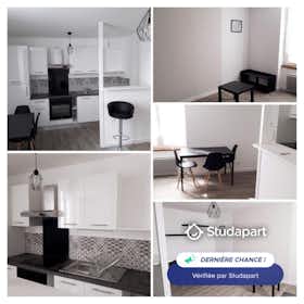 Apartamento en alquiler por 740 € al mes en Nantes, Rue Petite Biesse
