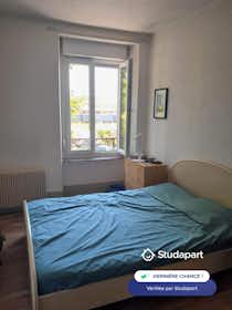 Appartement te huur voor € 460 per maand in Belfort, Rue du Général Foltz