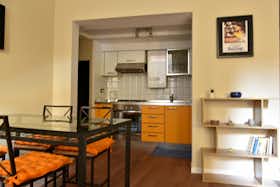 Apartament de închiriat pentru 1.800 EUR pe lună în Genoa, Vico Vegetti
