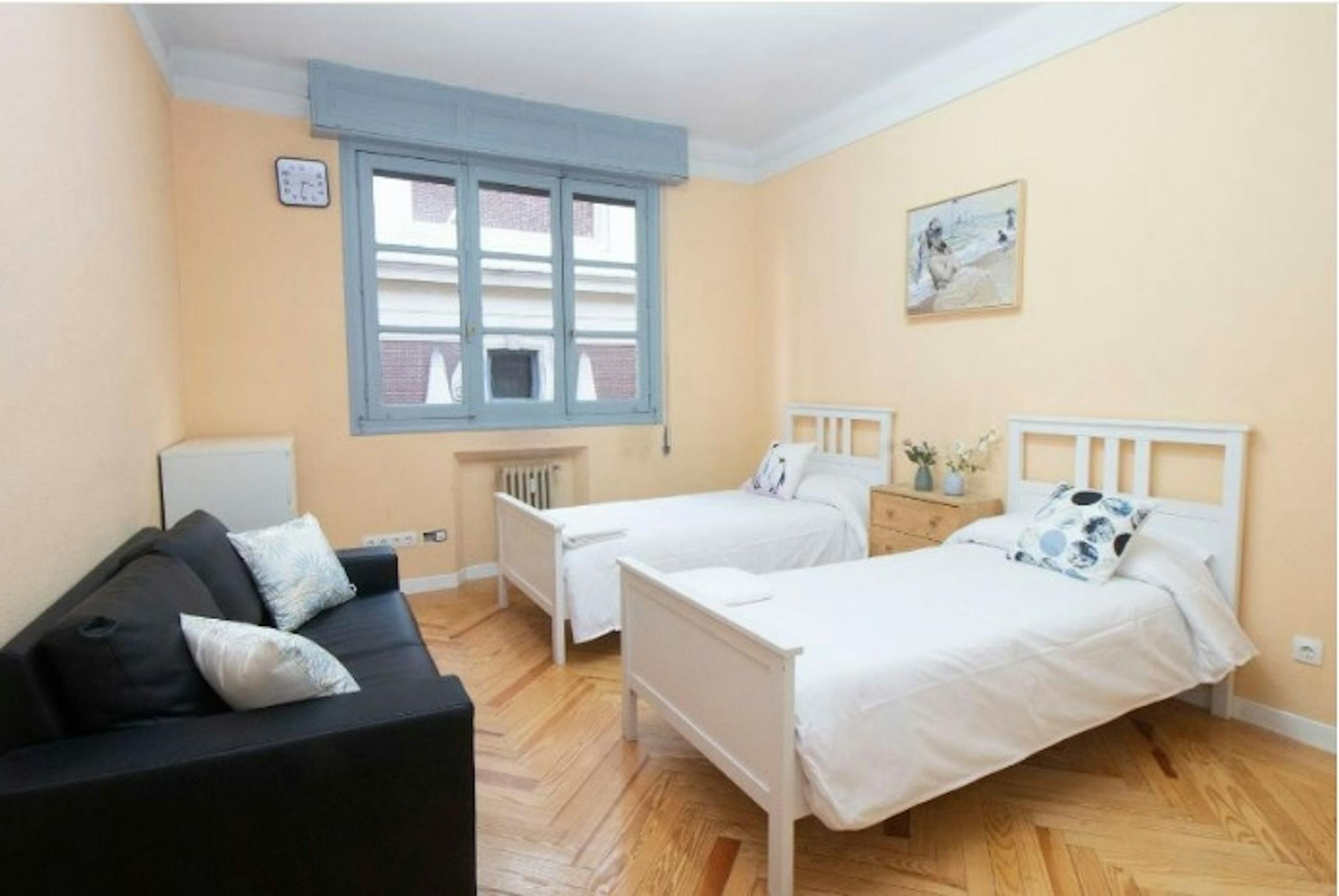 Calle de Miguel Moya, Madrid preview