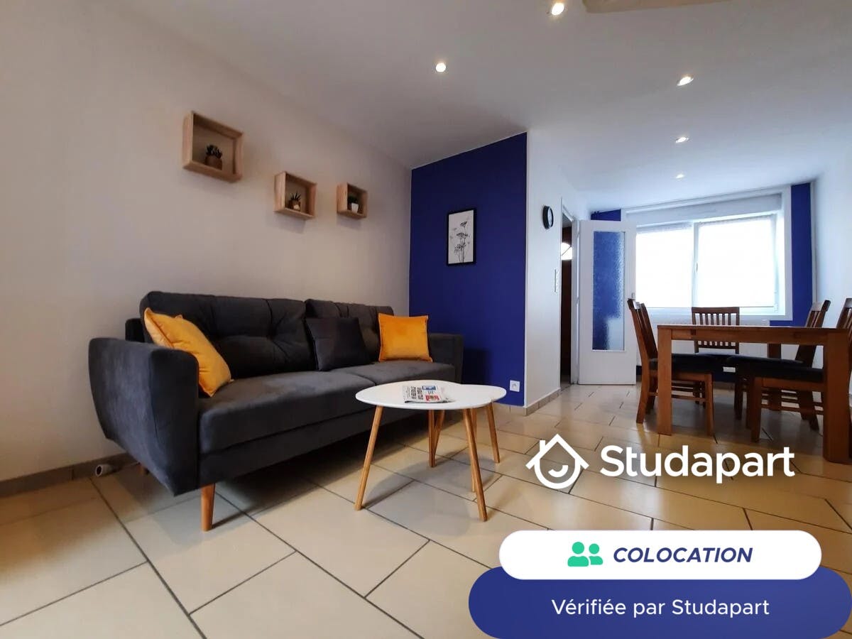 Private room for rent for €435 per month in Croix, Rue Saint-Nicolas